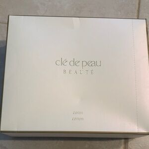 Clé de Peau Beauté Skincare cotton 120 sheets box new